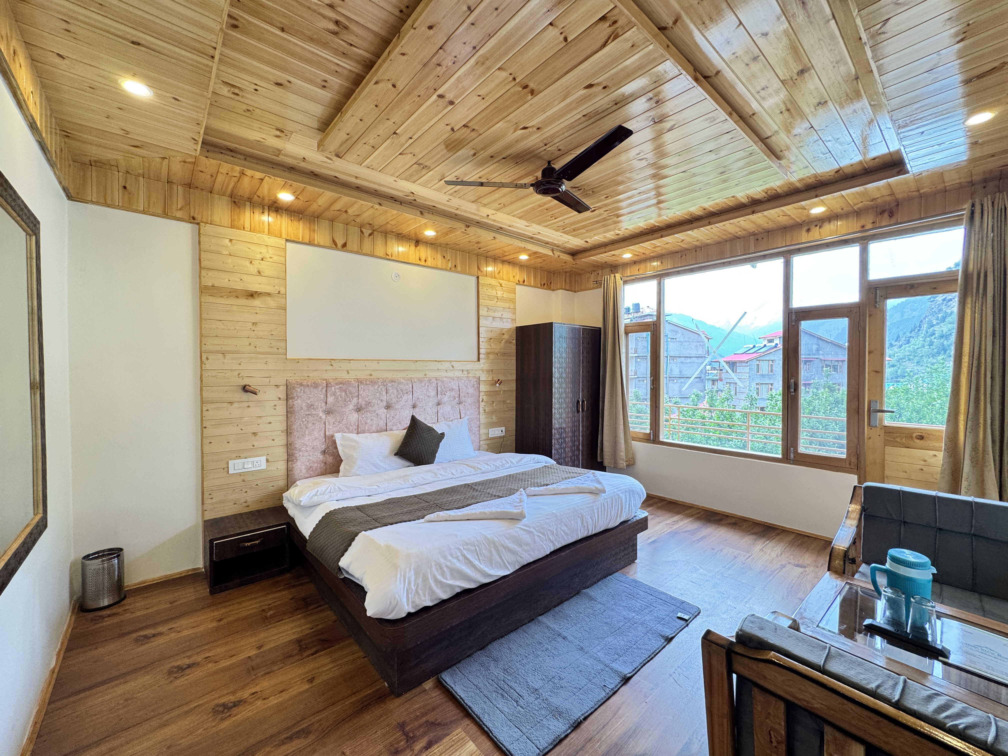 Premium Room With Jacuzzi